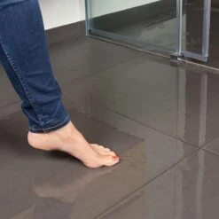 Secucare Anti Slip Spray 100ml - Antislip Voor Tegelvloeren -Schoonmaakmiddelen 1200x1200 141