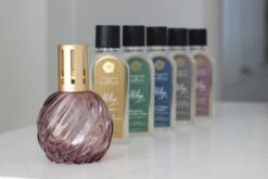 Ashleigh & Burwood Lampenolie Geurolie - Freesia & Orchid 250 Ml 13 Ashleigh & Burwood Lampenolie Geurolie - Freesia & Orchid 250 Ml -Schoonmaakmiddelen 1200x800 13